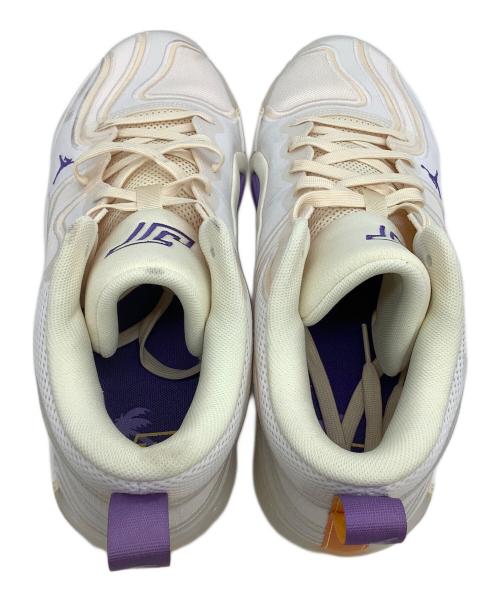 JORDAN（ジョーダン）JORDAN (ジョーダン) スポーツシューズ　バスケットボールシューズ テイタム 3 PF アイボリー×パープル サイズ:31の古着・服飾アイテム