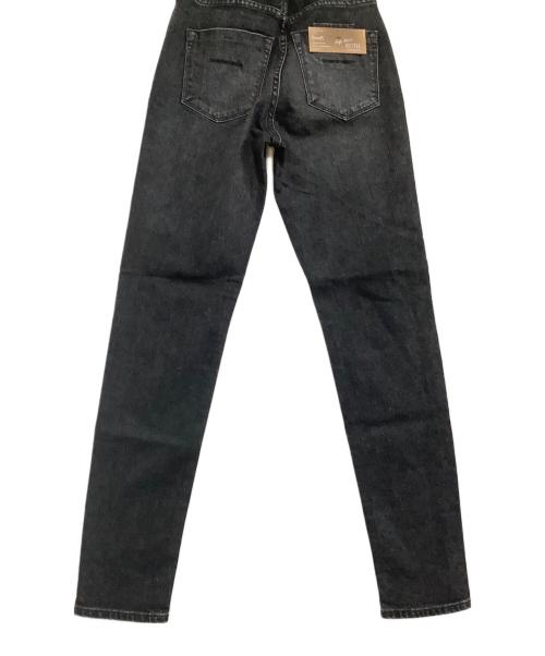 YANUK（ヤヌーク）YANUK (ヤヌーク) ブラックデニム RUTH ハイウエスト スリムテーパード サイズ:21 未使用品の古着・服飾アイテム