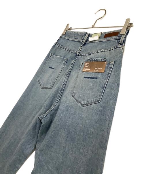 YANUK（ヤヌーク）YANUK (ヤヌーク) デニムパンツ　LEA　ボーイズストレートデニム ブルー サイズ:27 未使用品の古着・服飾アイテム