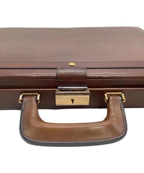 なし（ナシ）なし (ナシ) ビジネスバッグ ブラウンの古着・服飾アイテム