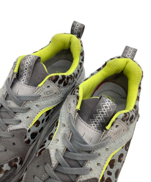 UGG（アグ）UGG (アグ) スニーカー 	レオパード柄 グレー×イエロー サイズ:27の古着・服飾アイテム