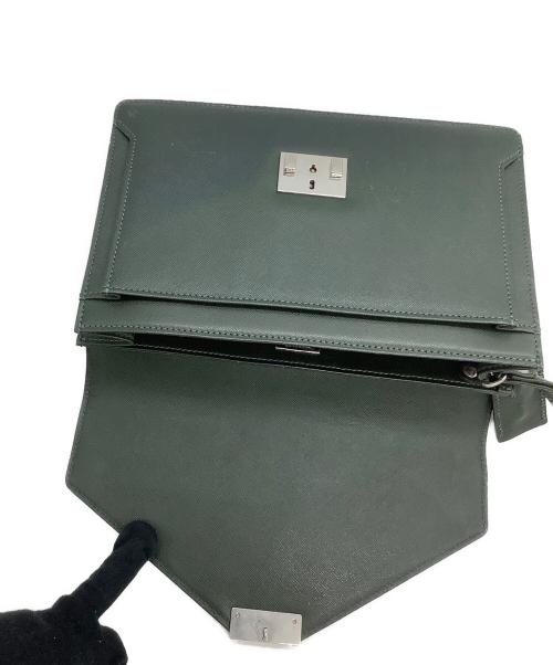 BURBERRY（バーバリー）BURBERRY (バーバリー) クラッチバッグ ダークグリーンの古着・服飾アイテム