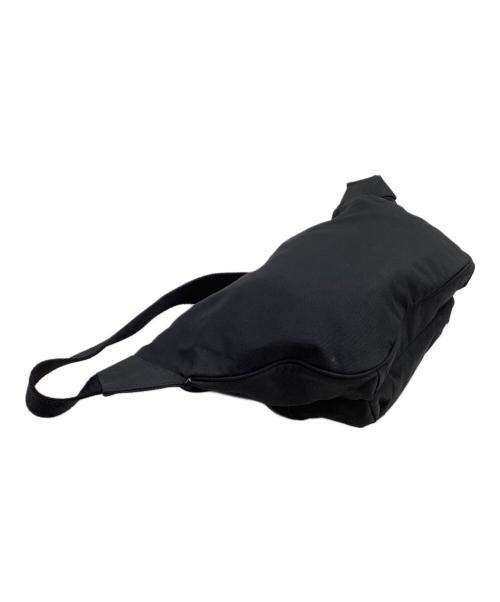 GIVENCHY（ジバンシィ）GIVENCHY (ジバンシィ) ボディバッグ ブラックの古着・服飾アイテム