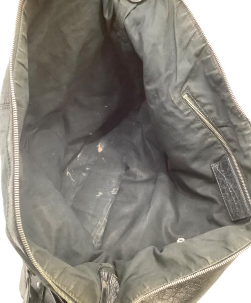 BALENCIAGA（バレンシアガ）BALENCIAGA (バレンシアガ) クーリエレザーショルダーバッグ ブラックの古着・服飾アイテム