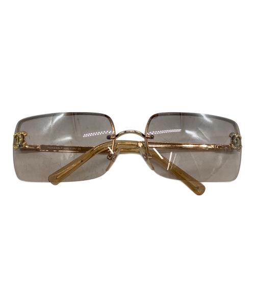 CHANEL（シャネル）CHANEL (シャネル) サングラス　AC2916850 ゴールド サイズ:65□15 120の古着・服飾アイテム
