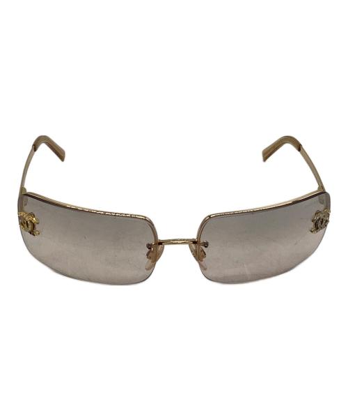 CHANEL（シャネル）CHANEL (シャネル) サングラス　AC2916850 ゴールド サイズ:65□15 120の古着・服飾アイテム
