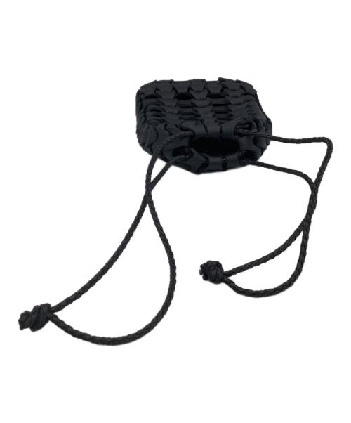 il micio（イル ミーチョ）il micio (イル ミーチョ) ドローストリングポーチ ブラックの古着・服飾アイテム