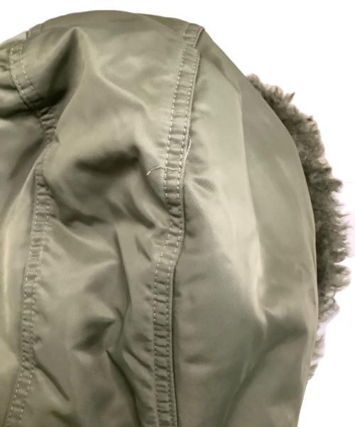 Mila Owen（ミラオーウェン）Mila Owen (ミラオーウェン) ブルゾン　ボンバーコンパクトジャケット グリーンの古着・服飾アイテム
