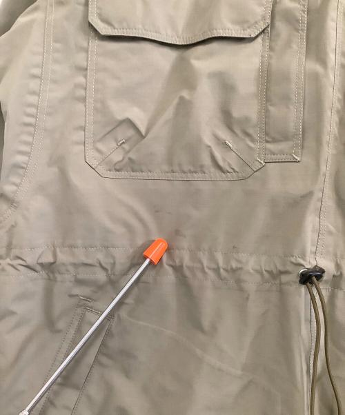 nonnative（ノンネイティブ）nonnative (ノンネイティブ) マウンテンパーカー GORE-TEX ベージュ サイズ:Lの古着・服飾アイテム