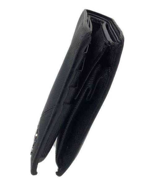 PRADA（プラダ）PRADA (プラダ) 2つ折り財布 サフィアーノレザー ブラック サイズ:表記なしの古着・服飾アイテム