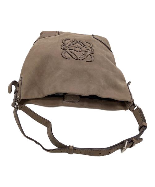 LOEWE（ロエベ）LOEWE (ロエベ) ワンショルダーバッグ アナグラム ベージュの古着・服飾アイテム