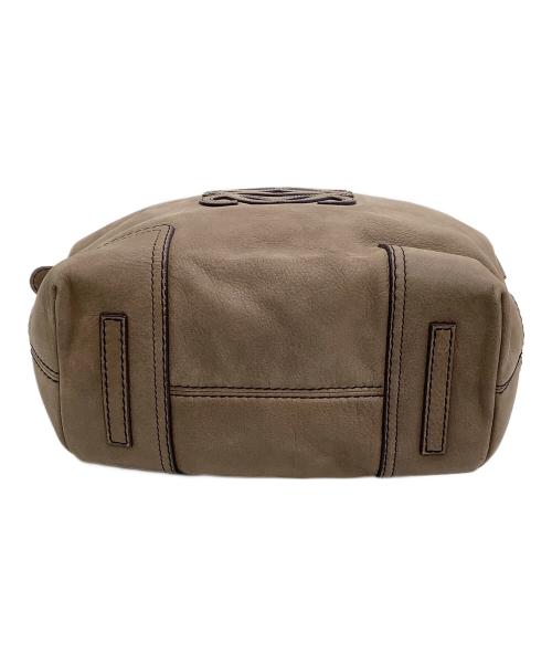 LOEWE（ロエベ）LOEWE (ロエベ) ワンショルダーバッグ アナグラム ベージュの古着・服飾アイテム