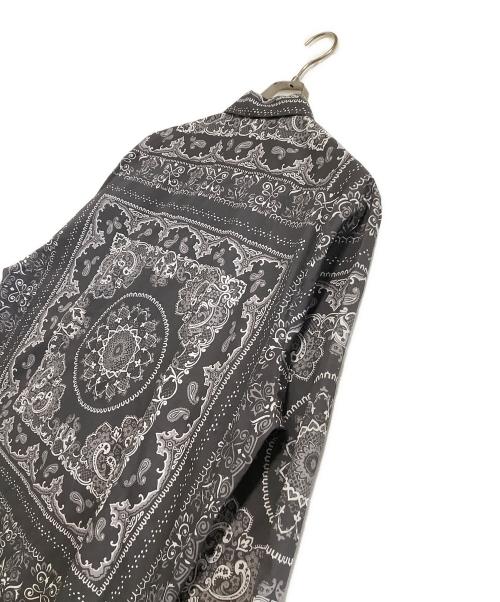 HIDE AND SEEK（ハイドアンドシーク）HIDE AND SEEK (ハイドアンドシーク) 長袖シャツ グレー×ホワイト サイズ:Lの古着・服飾アイテム