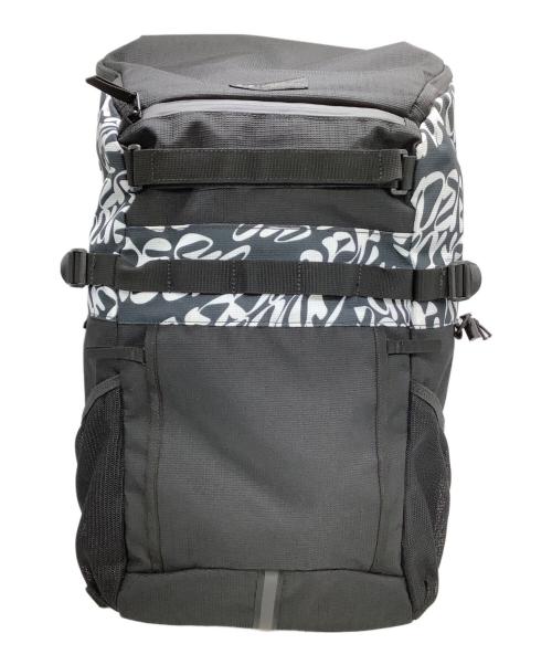 UNDER ARMOUR（アンダーアーマー）UNDER ARMOUR (アンダーアーマー) バックパック ブラックの古着・服飾アイテム