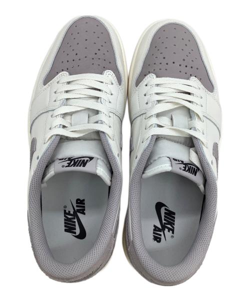 NIKE（ナイキ）NIKE (ナイキ) ローカットスニーカー Air Jordan 1 Retro Low OG ホワイト×グレー サイズ:27の古着・服飾アイテム