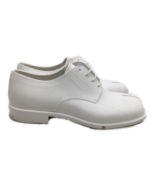 Maison Margiela（メゾンマルジェラ）Maison Margiela (メゾンマルジェラ) Tabiレースアップシューズ ホワイト サイズ:40の古着・服飾アイテム