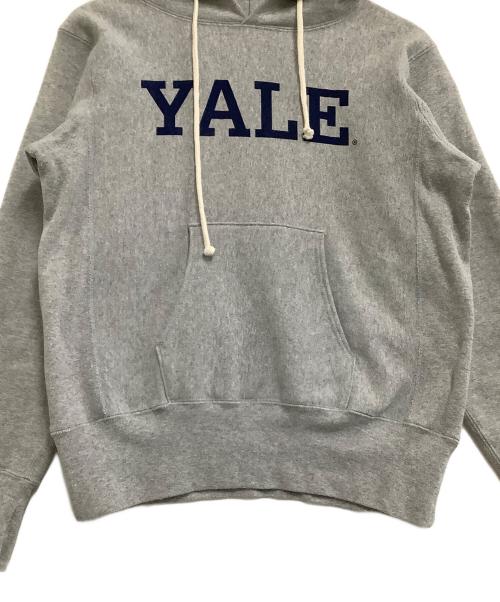 Champion REVERSE WEAVE（チャンピオン リバース ウィーブ）Champion REVERSE WEAVE (チャンピオン リバース ウィーブ) パーカー YALE グレー サイズ:Mの古着・服飾アイテム