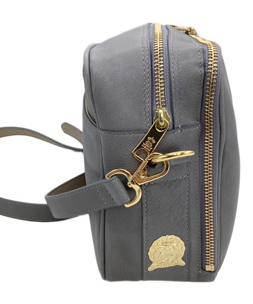 A.D.M.J.（エーディーエムジェイ）A.D.M.J. (エーディーエムジェイ) ショルダーバッグ グレー×ゴールドの古着・服飾アイテム