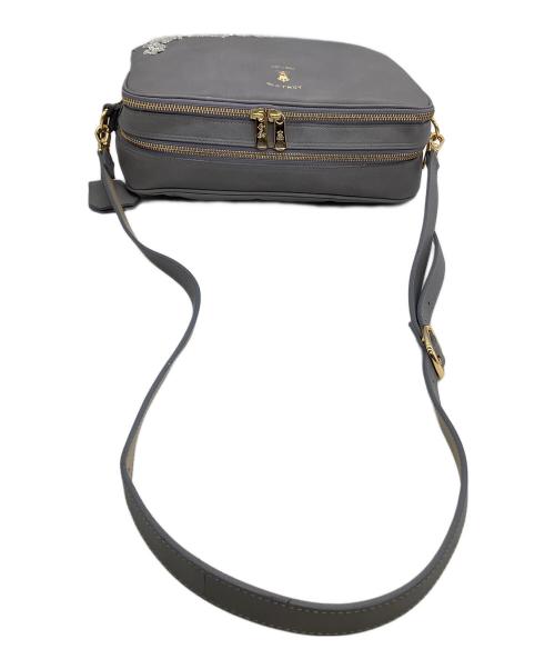 A.D.M.J.（エーディーエムジェイ）A.D.M.J. (エーディーエムジェイ) ショルダーバッグ グレー×ゴールドの古着・服飾アイテム