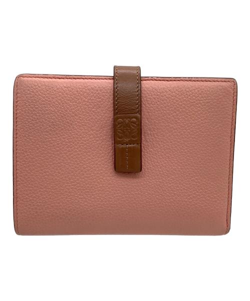 LOEWE（ロエベ）LOEWE (ロエベ) ミディアムバーティカルウォレット ピンクの古着・服飾アイテム