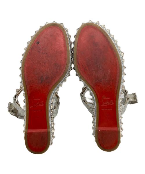 Christian Louboutin（クリスチャン・ルブタン）Christian Louboutin (クリスチャン・ルブタン) サンダル ピラクロウ  シルバー サイズ:37の古着・服飾アイテム