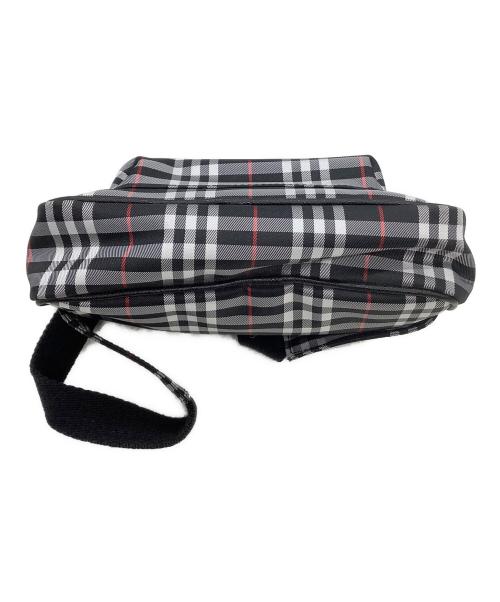 BURBERRY LONDON（バーバリーロンドン）BURBERRY LONDON (バーバリーロンドン) ウエストポーチ ノバチェックの古着・服飾アイテム