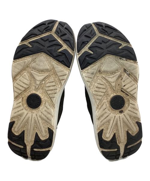 UGG（アグ）UGG (アグ) SOPHNET. (ソフネット) ローカットスニーカー ブラック×グレー サイズ:27.5の古着・服飾アイテム