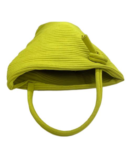 ISSEY MIYAKE（イッセイミヤケ）ISSEY MIYAKE (イッセイミヤケ) トートバッグ me 黄緑の古着・服飾アイテム