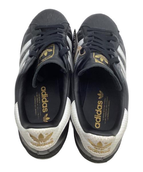 adidas（アディダス）adidas (アディダス) スニーカー SUPERSTAR 82 GTX G-SNK GORE-TEX 蓄光 ブラック サイズ:26の古着・服飾アイテム