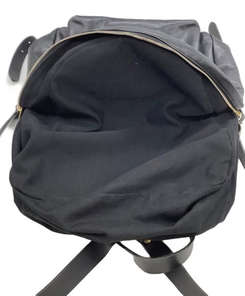 IL BISONTE（イル ビゾンテ）IL BISONTE (イル ビゾンテ) レザーバックパック ブラックの古着・服飾アイテム