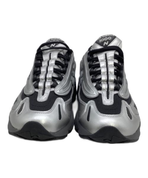NEW BALANCE（ニューバランス）NEW BALANCE (ニューバランス) ローカットスニーカー シルバー×ブラック サイズ:26.5の古着・服飾アイテム