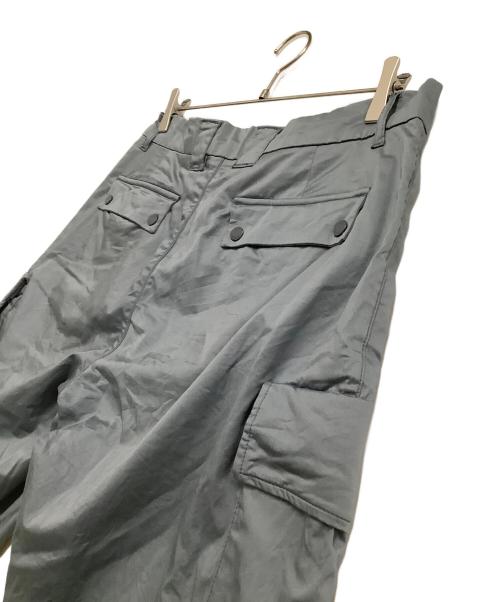 C.P COMPANY（シーピーカンパニー）C.P COMPANY (シーピーカンパニー) ハーフパンツ　THE METRO POLIS SERIES　24SS グレー サイズ:48の古着・服飾アイテム