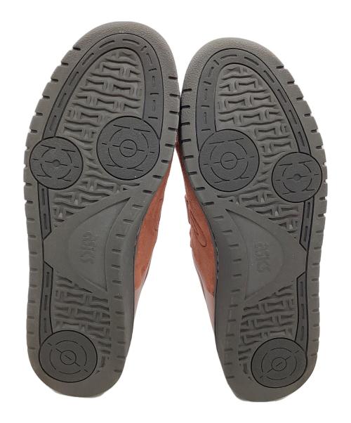 asics（アシックス）asics (アシックス) ローカットスニーカー オレンジ サイズ:28.5の古着・服飾アイテム