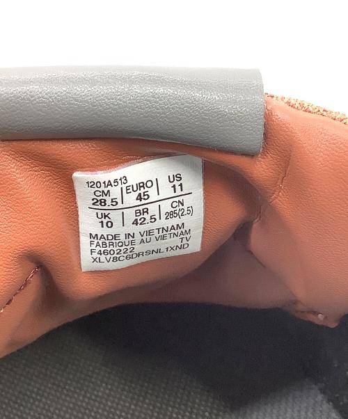 asics（アシックス）asics (アシックス) ローカットスニーカー オレンジ サイズ:28.5の古着・服飾アイテム