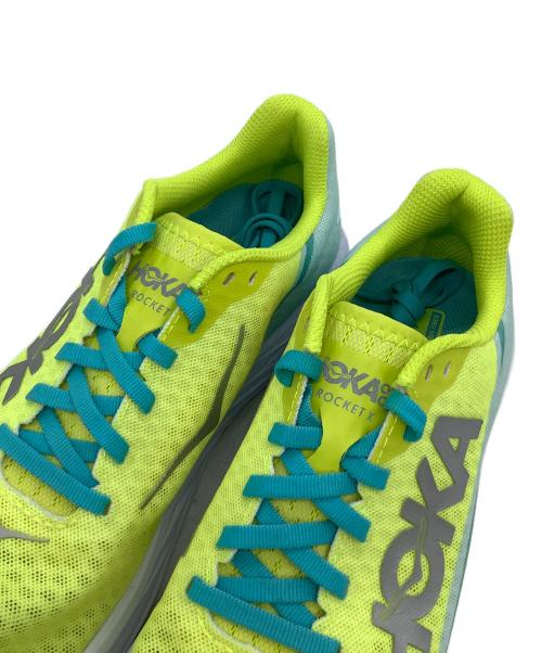 HOKAONEONE（ホカオネオネ）HOKAONEONE (ホカオネオネ) ランニングシューズ ROCKET X イエロー×グリーン サイズ:25の古着・服飾アイテム