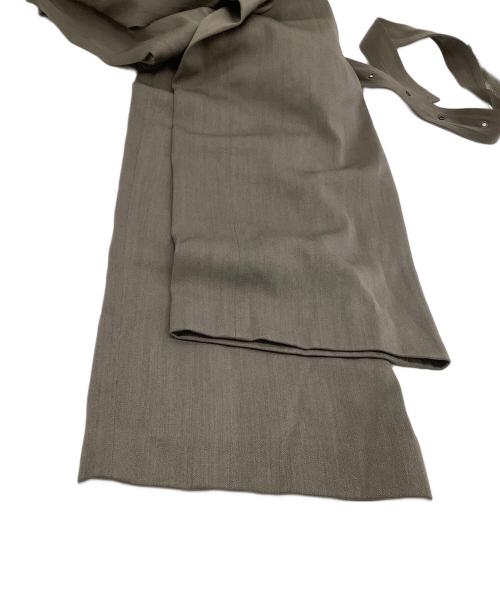 ROHE（ロヘ）ROHE (ロヘ) ベルテッドパンツ  Celia Trouser カーキ サイズ:36の古着・服飾アイテム