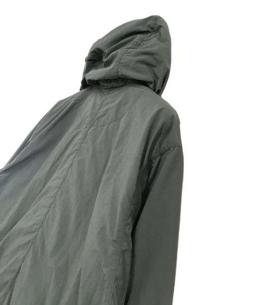 THE NORTH FACE（ザ ノース フェイス）THE NORTH FACE (ザ ノース フェイス) コート ロールパックジャーニーズコート グレー サイズ:Mの古着・服飾アイテム