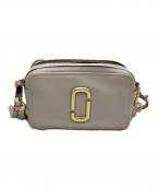 MARC JACOBSマークジェイコブズ）の古着「ショルダーバッグ スナップショット」｜ベージュ