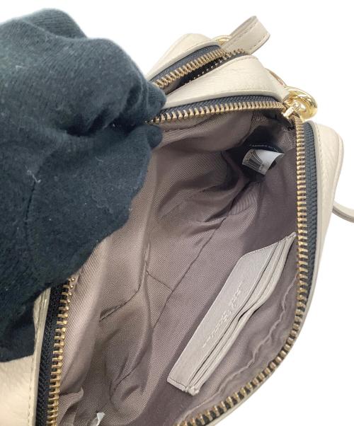MARC JACOBS（マークジェイコブズ）MARC JACOBS (マークジェイコブス) ショルダーバッグ スナップショット ベージュの古着・服飾アイテム