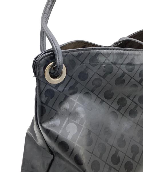 GHERARDINI（ゲラルディーニ）GHERARDINI (ゲラルディーニ) ソフティハンドバッグ ブラックの古着・服飾アイテム