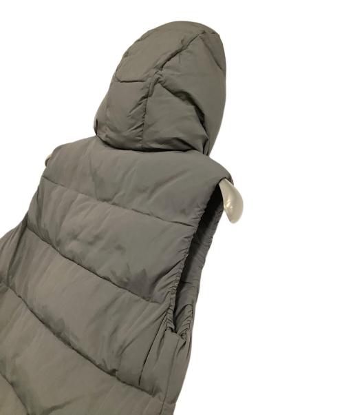 VLAB（ヴィラボ）VLAB (ヴィラボ) ダウンベスト グレー サイズ:42の古着・服飾アイテム