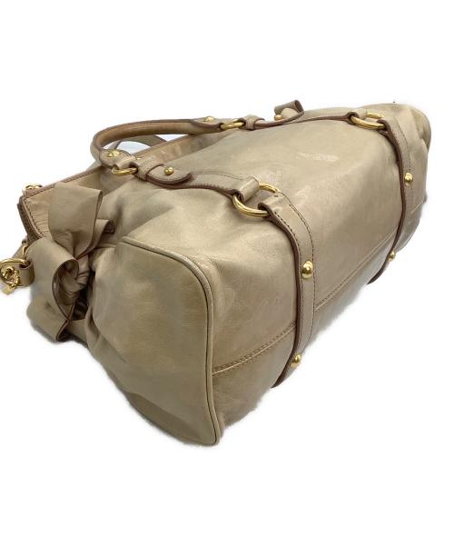 MIU MIU（ミュウミュウ）MIU MIU (ミュウミュウ) 2WAYハンドバッグ ベージュの古着・服飾アイテム