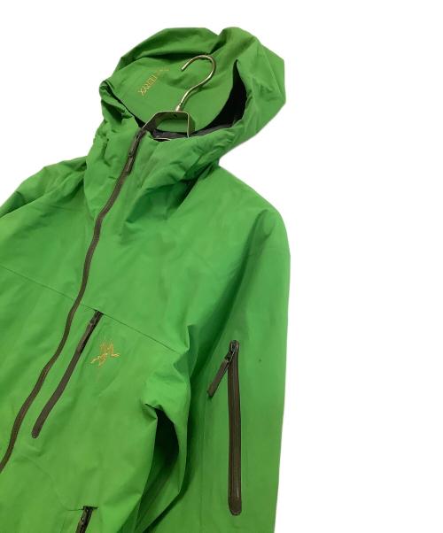 ARC'TERYX（アークテリクス）ARC'TERYX (アークテリクス) ナイロンジャケット SIDEWINDER SV グリーン サイズ:Mの古着・服飾アイテム