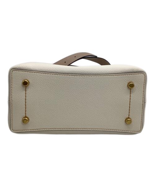 COACH（コーチ）COACH (コーチ) ウィロウ バケット バッグ ホワイト×ブラウンの古着・服飾アイテム