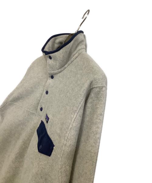Patagonia（パタゴニア）Patagonia (パタゴニア) フリースプルオーバー ベージュ×ネイビー サイズ:XSの古着・服飾アイテム