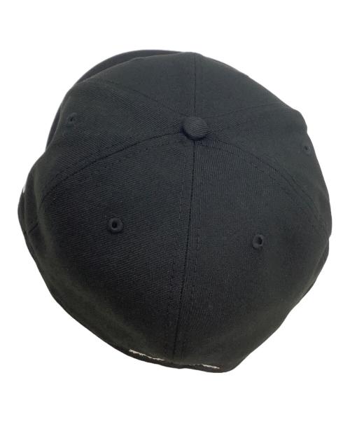 New Era（ニューエラ）New Era (ニューエラ) SUPREME (シュプリーム) キャップ Grinch BOX Logo ブラック サイズ:7 1/2 59.6cm 未使用品の古着・服飾アイテム