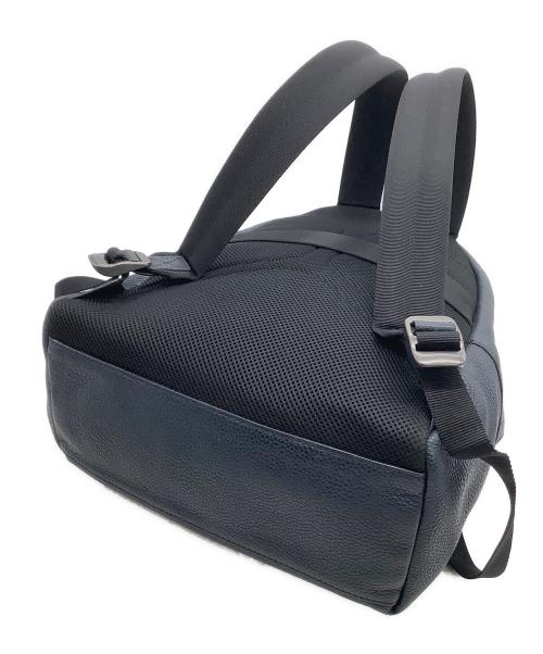 Salvatore Ferragamo（サルヴァトーレ フェラガモ）Salvatore Ferragamo (サルヴァトーレ フェラガモ) レザーバックパック ネイビーの古着・服飾アイテム