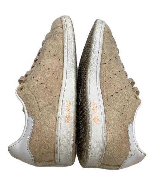 adidas（アディダス）adidas (アディダス) ローカットスニーカー　STANSMITH ベージュ サイズ:26の古着・服飾アイテム