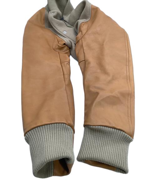 CABANE de ZUCCa（カバンドズッカ）CABANE de ZUCCa (カバンドズッカ) スタジャン ベージュ×ブラウン サイズ:Mの古着・服飾アイテム