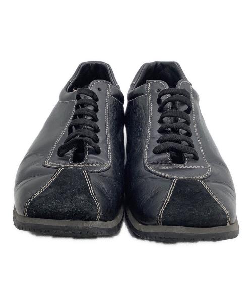 MIU MIU（ミュウミュウ）MIU MIU (ミュウミュウ) ローカットスニーカー ブラック サイズ:9の古着・服飾アイテム